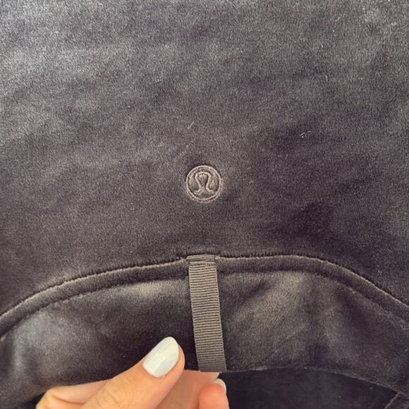 Lululemon NWT Define Jacket Velvet Black Size 6 - Picture 10 of 10
